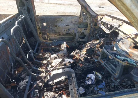 1999 Chevrolet Silverado 1500 from USA, damaged, VIN 1GCEC14W1XZ169354